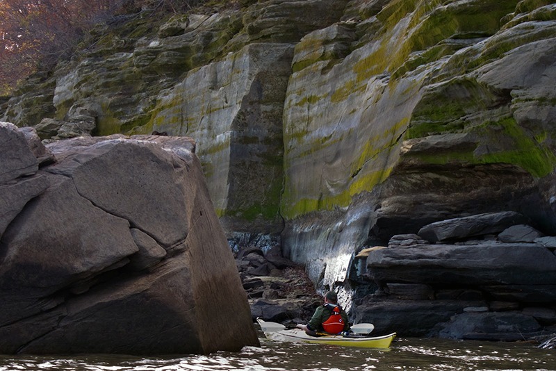 Outdoor Activities at Lake Red Rock Water Trail Cliffs